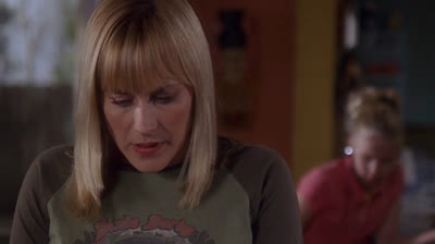 Médium Saison 1 Episode 16 - De l'autre côté du miroir (1ère partie)