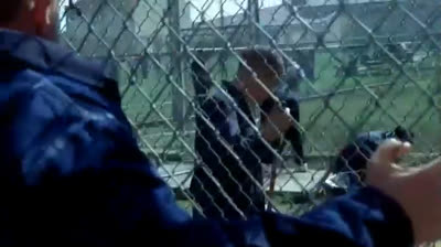 Prison Break s 01 e 03 Mise à l'épreuve (2005)